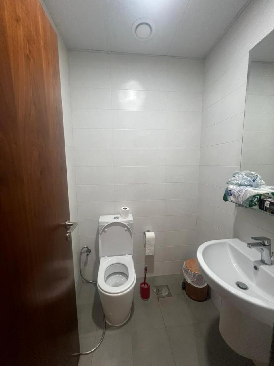 Hostel Downtown Holiday'S - 1 Min To Dubai Mall & Burj Khalifa Exterior foto