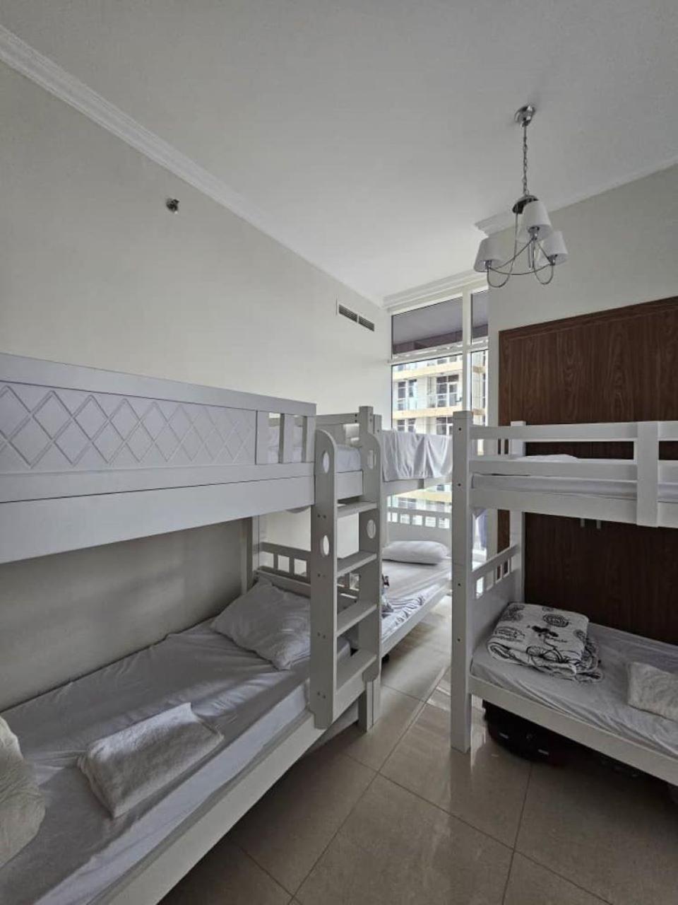 Hostel Downtown Holiday'S - 1 Min To Dubai Mall & Burj Khalifa Exterior foto