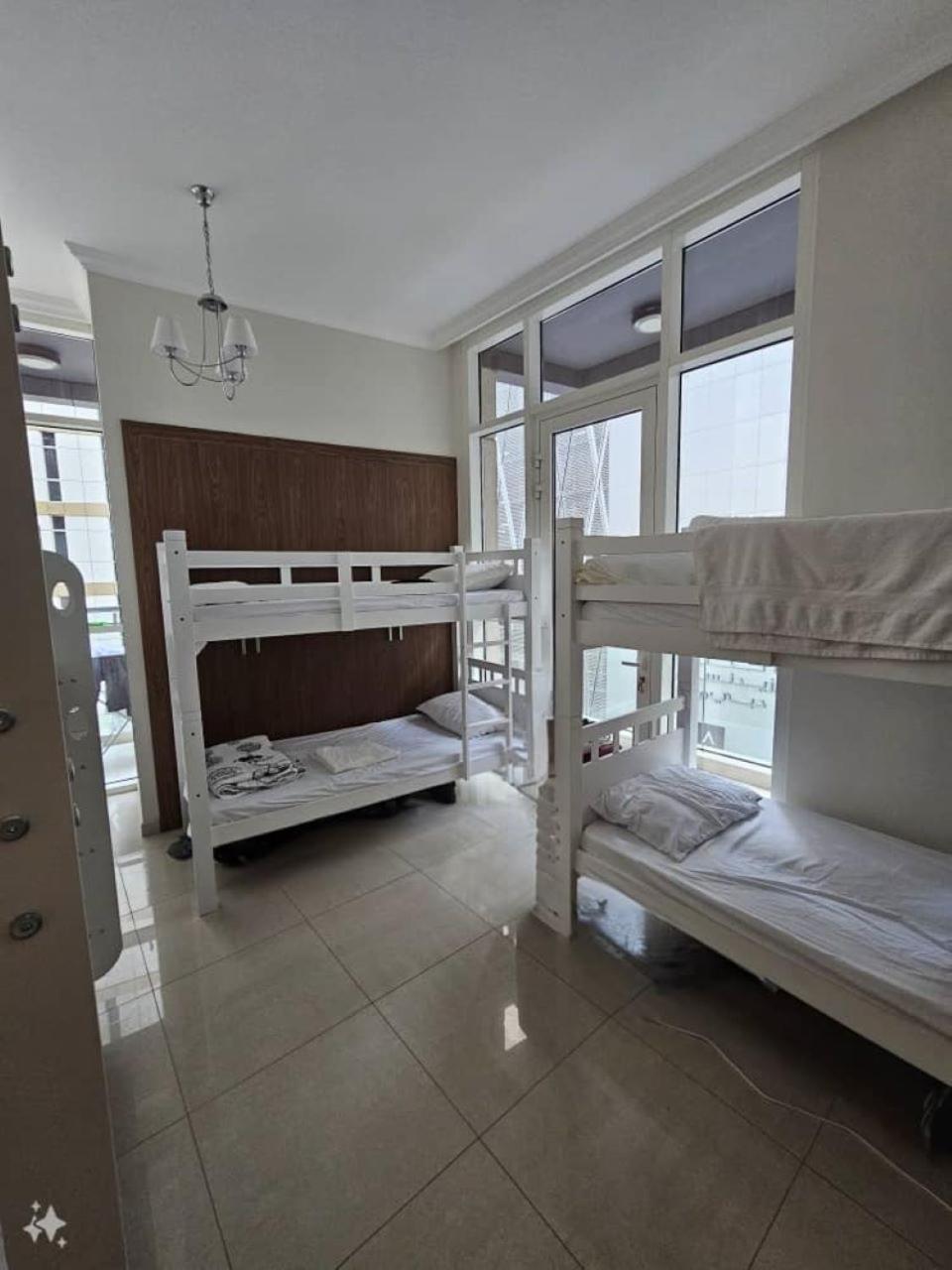 Hostel Downtown Holiday'S - 1 Min To Dubai Mall & Burj Khalifa Exterior foto